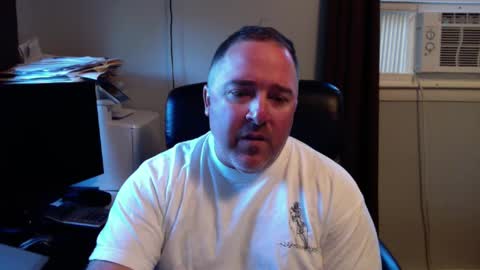 Snapshot of biggy9877 chatting on September 18, 2025, 10:01 pm biggy9877 online show from September 18, 2025, 10:01 pm