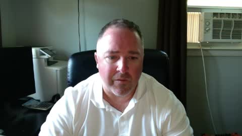 Snapshot of biggy9877 chatting on August 5, 2026, 5:05 pm biggy9877 online show from August 5, 2026, 5:05 pm