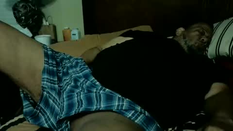 biggyscorpio online show from December 21, 2025, 7:04 am