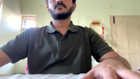 bighandsomesatisfy online show from January 7, 2025, 10:22 am