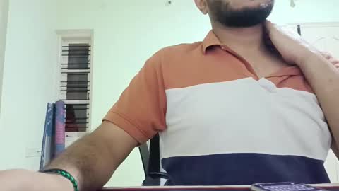 bighandsomesatisfy online show from November 4, 2025, 6:18 pm