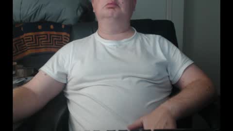 Snapshot of bighorn1981 chatting on May 24, 2026, 1:38 pm bighorn1981 online show from May 24, 2026, 1:38 pm
