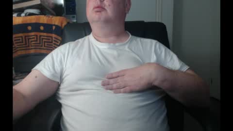 Snapshot of bighorn1981 chatting on May 31, 2026, 1:51 pm bighorn1981 online show from May 31, 2026, 1:51 pm