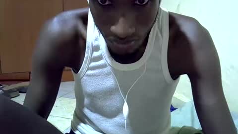 bighorny_dic online show from December 4, 2025, 9:45 pm