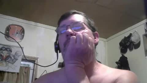 Snapshot of bigjohn41000 chatting on October 25, 2025, 9:17 am bigjohn41000 online show from October 25, 2025, 9:17 am