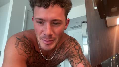 Snapshot of bigjonnnnnn chatting on June 2, 2026, 5:26 pm BIGJONNNNN online show from June 2, 2026, 5:26 pm