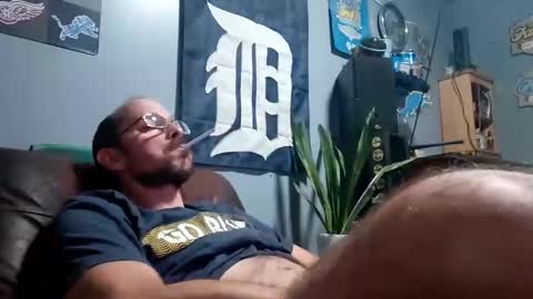 Snapshot of bigkandykane6969 chatting on October 28, 2025, 3:21 am bigkandykane6969 online show from October 28, 2025, 3:21 am