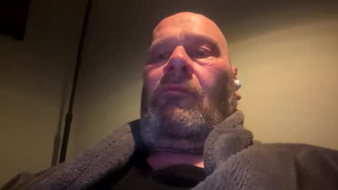 bigmike3339 online show from February 3, 2025, 6:02 am