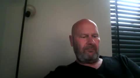 bigmike3339 online show from October 6, 2025, 10:12 am