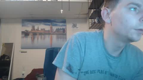 Snapshot of bigmike5702 chatting on May 12, 2026, 3:42 pm casper617 online show from May 12, 2026, 3:42 pm
