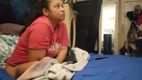 the Mini mami online show from March 2, 2025, 8:38 am