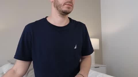 Snapshot of bigonehott chatting on February 9, 2025, 5:01 pm online show from February 9, 2025, 5:01 pm