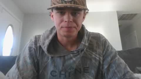 Snapshot of bigpepe7719 chatting on February 23, 2026, 4:59 pm bigpepe7719 online show from February 23, 2026, 4:59 pm