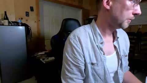 Snapshot of bigpetey22 chatting on July 1, 2026, 3:52 am bigpetey22 online show from July 1, 2026, 3:52 am