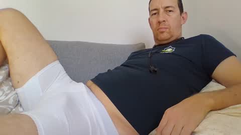 bigragazz21 online show from March 7, 2025, 12:12 pm