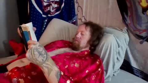 Snapshot of bigred382055 chatting on September 10, 2025, 7:30 am Joon online show from September 10, 2025, 7:30 am