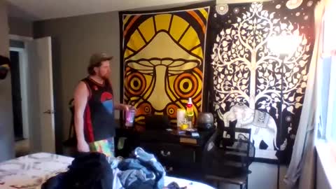 Snapshot of bigred382055 chatting on September 15, 2025, 12:32 am Joon online show from September 15, 2025, 12:32 am