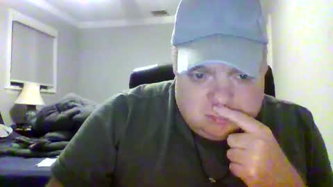 Snapshot of bigred_nyc chatting on November 16, 2025, 3:45 am Big Red online show from November 16, 2025, 3:45 am