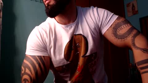 Snapshot of bigstallone chatting on December 15, 2024, 11:42 pm BigStallion online show from December 15, 2024, 11:42 pm