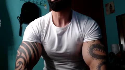 Snapshot of bigstallone chatting on January 5, 2025, 11:55 pm BigStallion online show from January 5, 2025, 11:55 pm