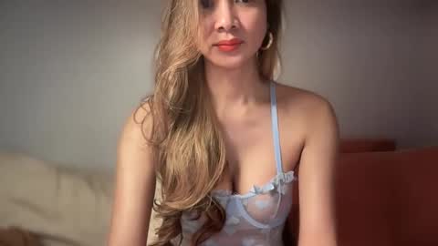 Yna     online show from January 16, 2025, 1:47 pm