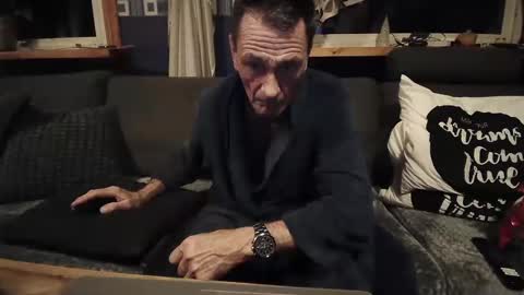 bigswe1 online show from December 16, 2024, 1:21 am