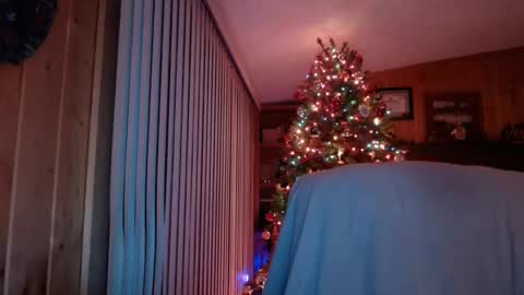 bigthicksatisfying2 online show from December 21, 2024, 9:12 am