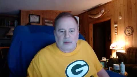 Snapshot of bigthicksatisfying2 chatting on October 19, 2025, 12:33 am bigthicksatisfying2 online show from October 19, 2025, 12:33 am