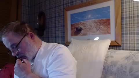 bigthicksatisfying2 online show from February 11, 2026, 2:33 pm