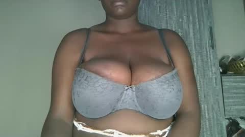 bigtit166077 online show from October 21, 2025, 7:47 pm