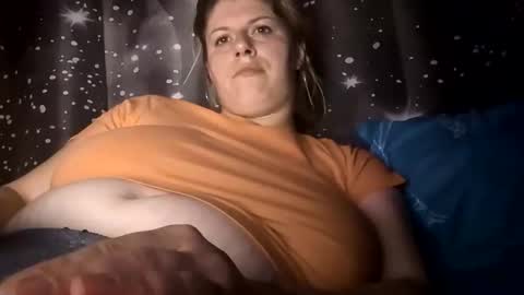 bigtitslala online show from November 26, 2025, 9:05 pm