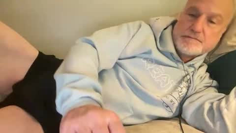 Bigwebone online show from November 29, 2025, 4:26 am