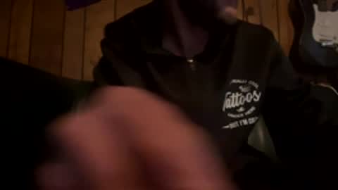 bigwytecock1979 online show from February 11, 2026, 4:12 pm