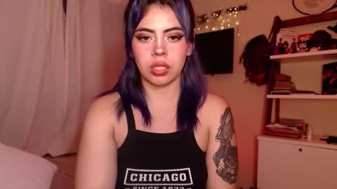 biigbooty_ online show from February 24, 2025, 4:38 am