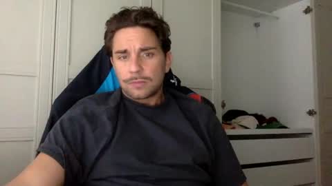 bikdig1 online show from December 15, 2024, 1:00 pm