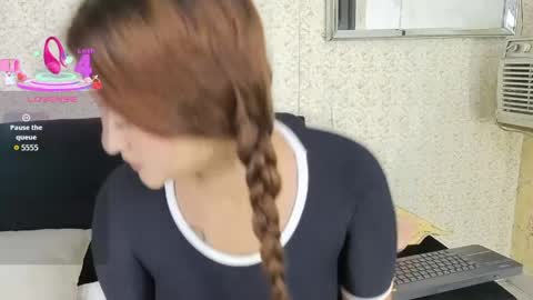 Snapshot of biker_petite23 chatting on April 24, 2026, 12:13 am biker online show from April 24, 2026, 12:13 am