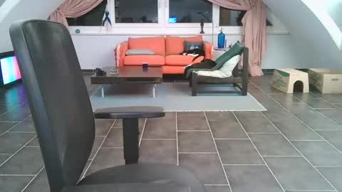 Snapshot of bikertom1988 chatting on December 21, 2024, 5:51 pm bikertom1988 online show from December 21, 2024, 5:51 pm