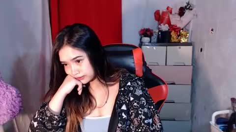 Snapshot of bilat_tinax chatting on November 5, 2025, 3:50 am bilat tinax online show from November 5, 2025, 3:50 am