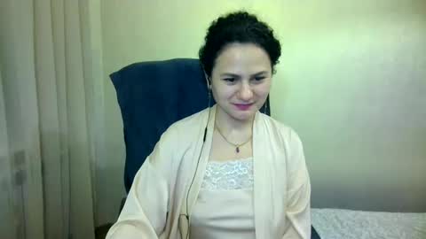 Snapshot of bililay chatting on December 15, 2024, 10:47 pm DOM NIKA online show from December 15, 2024, 10:47 pm
