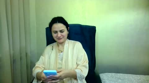 Snapshot of bililay chatting on January 10, 2025, 10:46 pm DOM NIKA online show from January 10, 2025, 10:46 pm