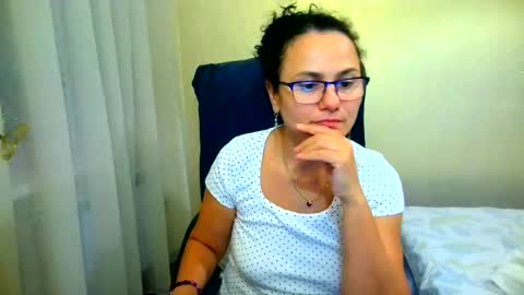DOM NIKA online show from July 27, 2026, 9:55 pm