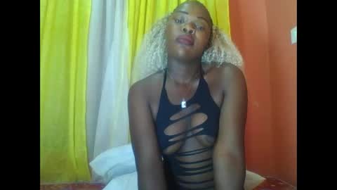 TREZAH online show from December 11, 2024, 6:09 pm