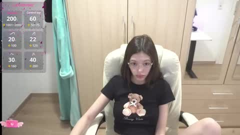 Snapshot of billly1love chatting on February 10, 2025, 5:03 am billy1love online show from February 10, 2025, 5:03 am