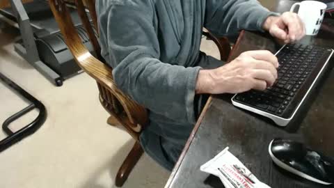 billy471 online show from December 6, 2024, 2:28 pm