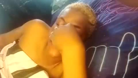 Snapshot of billy_1212 chatting on November 9, 2025, 1:20 pm billy_1212 online show from November 9, 2025, 1:20 pm