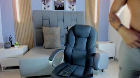 Billy duglass online show from September 14, 2025, 12:26 pm