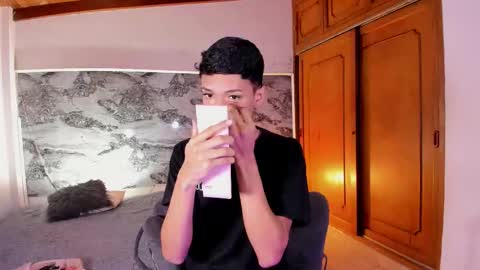 Sam online show from March 19, 2026, 12:31 pm