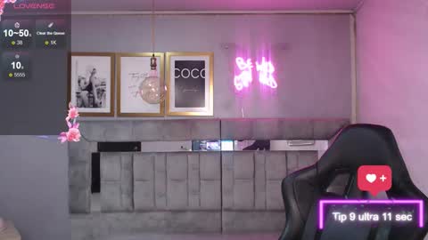 Live 1000pm 600am COLOMBIAN HOUR online show from October 4, 2025, 8:56 am