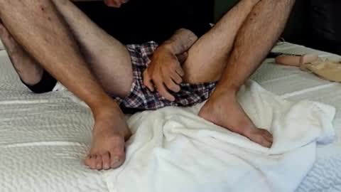 bimalefor4youtouse online show from September 25, 2025, 2:26 am