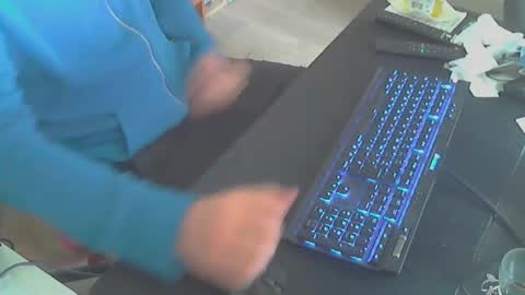 Snapshot of biparislove chatting on September 24, 2025, 11:13 am BigDick online show from September 24, 2025, 11:13 am